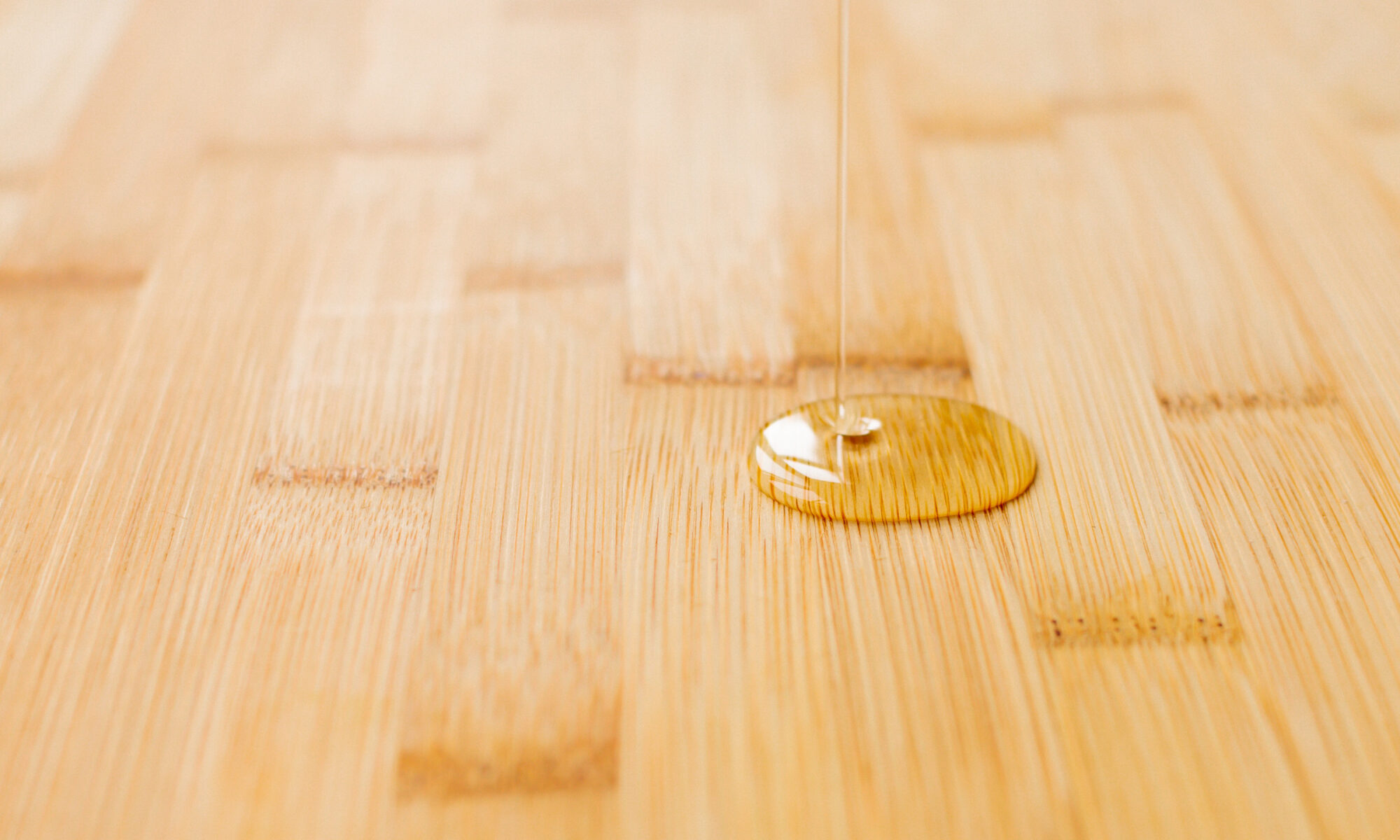 Holz und Parket bearbeitung und Pflege abschleifen